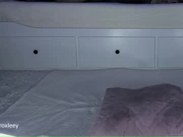 girl cam all day roxy_blue_eyed_ image #1700337
