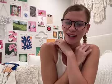 girl cam all day babykittykat444 image #6494143
