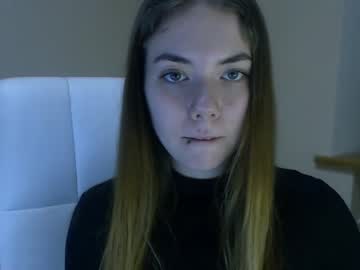 girl cam all day zoey_deuttch image #3702316