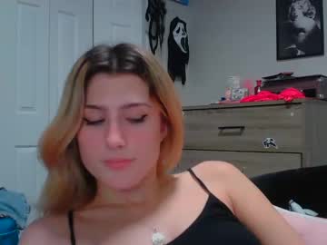 girl cam all day briadominick image #7826783