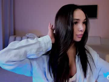 girl cam all day hollyextra image #3640336