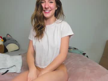 girl cam all day innocentprovenguilty image #982274