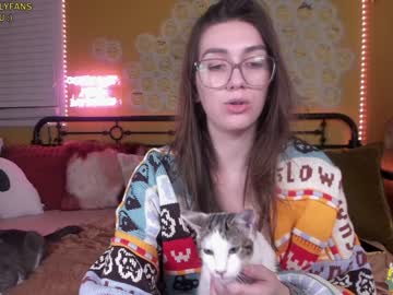 girl cam all day daydreamur_gurl image #630806