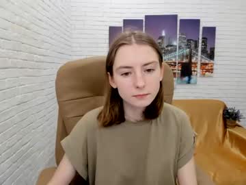 girl cam all day kira_coy_ image #1910022