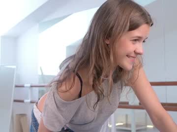 girl cam all day eli_sun image #7604918