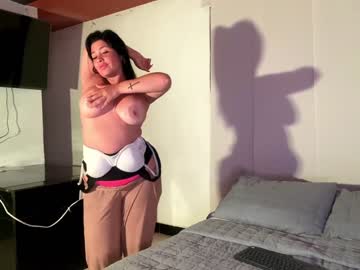 girl cam all day amy_queen7 image #1110749