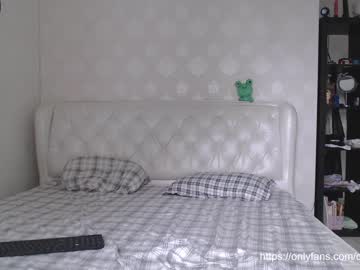 girl cam all day _mllymoore_ image #2267585