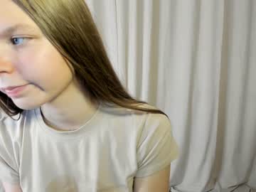 girl cam all day janicereeves image #5244392