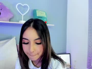 girl cam all day saschaholmen image #2793600