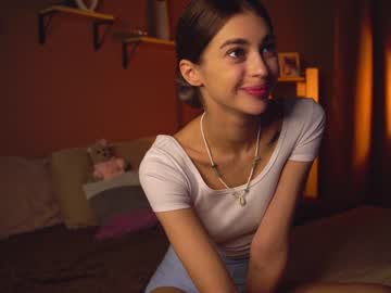 girl cam all day cuteelsa_ image #5793372