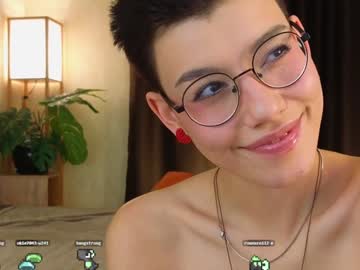 girl cam all day riskyteasse image #8440188
