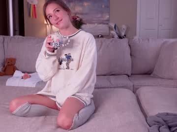girl cam all day innocentprovenguilty image #5365198