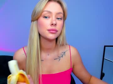 girl cam all day 8a8y_nura image #5361696