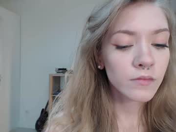 girl cam all day scharmanta image #5279635