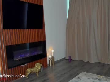 girl cam all day moniqueeass image #2427115