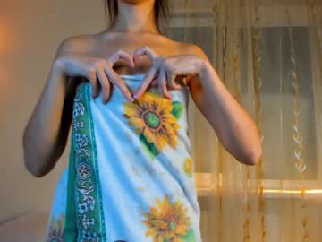 girl cam all day amandamedrano image #2859194