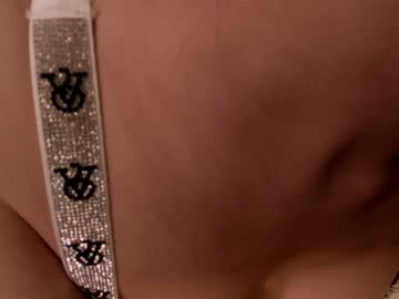 girl cam all day hollyextra image #8490908