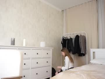 girl cam all day hildgaillard image #9410554