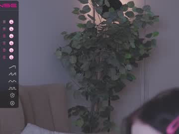 girl cam all day oki_dokie image #4823064