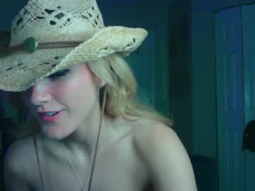 girl cam all day briadominick image #7576133