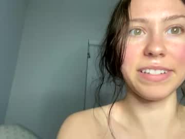 girl cam all day nicolekc image #1707125