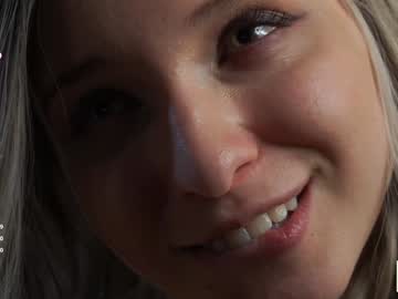 girl cam all day checkmypeach image #8732542
