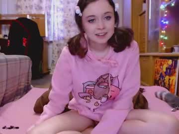 girl cam all day renetcutie image #3650685