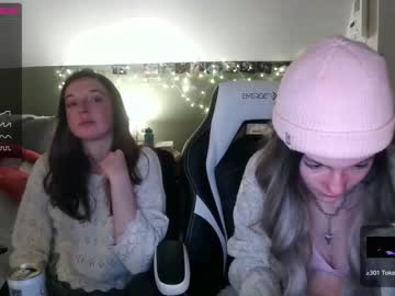 girl cam all day pixelatedprincess image #3635712