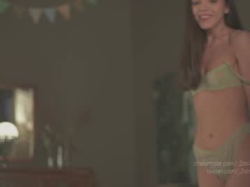 girl cam all day _2strangers image #9361832