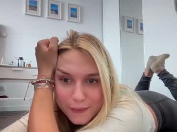 girl cam all day sarahsapling image #5427695