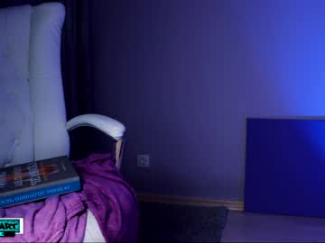 girl cam all day luxureart image #1823762