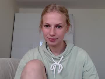 girl cam all day magic_couple13 image #2420450