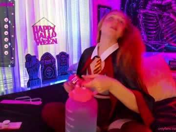 girl cam all day daphnemadison image #2910051
