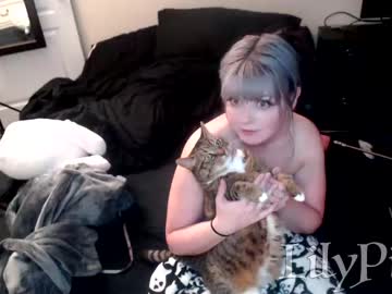 girl cam all day lilypixel image #2990400