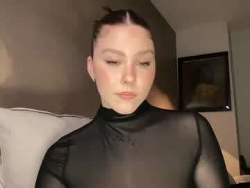 girl cam all day novavangogh image #4043725