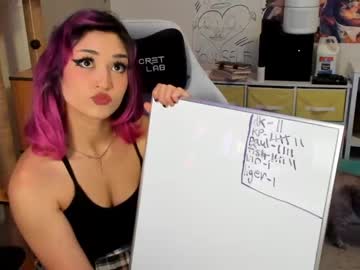 girl cam all day sugarbee23 image #2775287