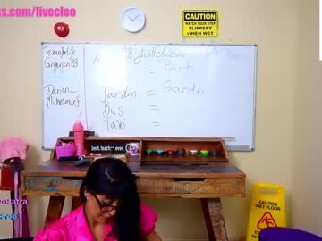 girl cam all day livecleo image #2324522
