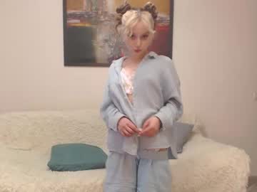 girl cam all day deryubanny image #3369436