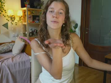 girl cam all day eli_sun image #7998917