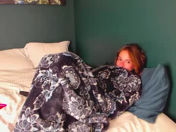girl cam all day innocentprovenguilty image #4107585