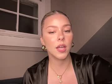 girl cam all day novavangogh image #8004126