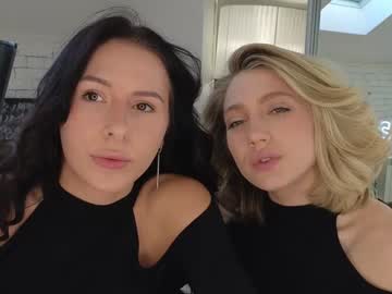 girl cam all day yononeey image #7851896