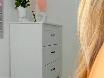 girl cam all day molly__meow image #6874931