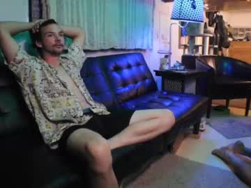 man cam all day hollandhousestudios image #1541439