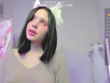 girl cam all day gylaxie image #8837254