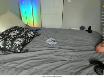 couple cam all day kinkyxkenzie image #6895205