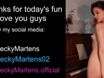 girl cam all day beckymartens image #6530093