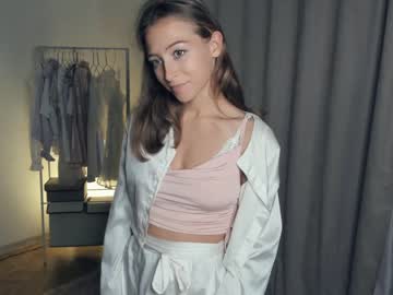 girl cam all day wave_of_happy_ image #5520378