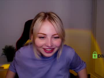 girl cam all day shy_blondiee image #3763251
