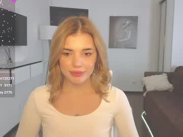 girl cam all day adri_dream image #9199088